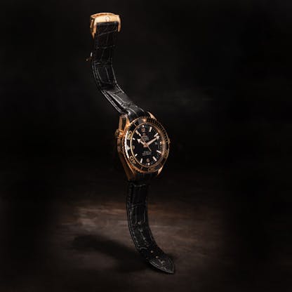 Omega-Seamaster-Planet-Ocean-232.63.46.21.01.001(1)
