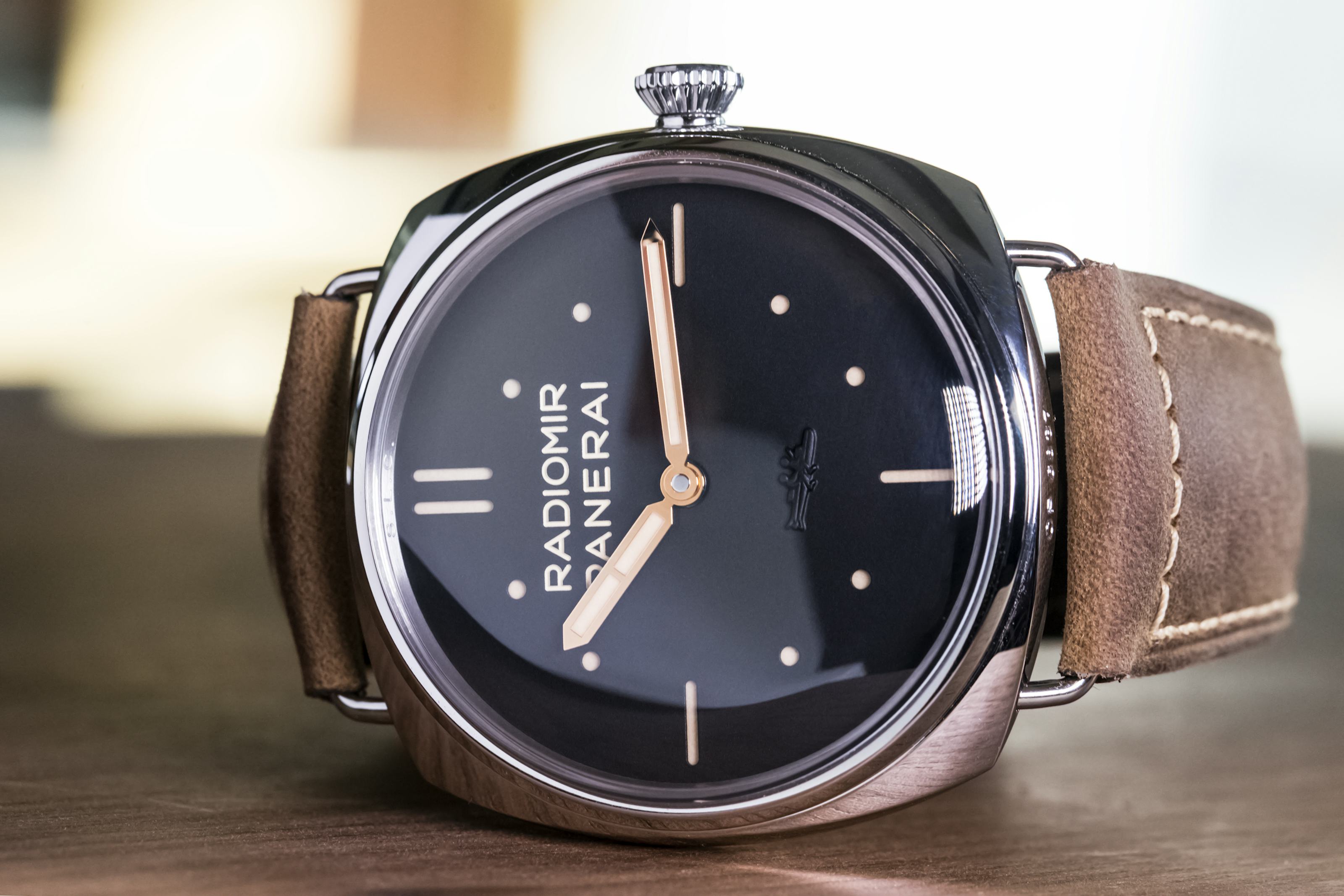 A Tale of 2 Watches &#8211; Panerai Radiomir SLC&#8217;s PAM 425 vs PAM 449