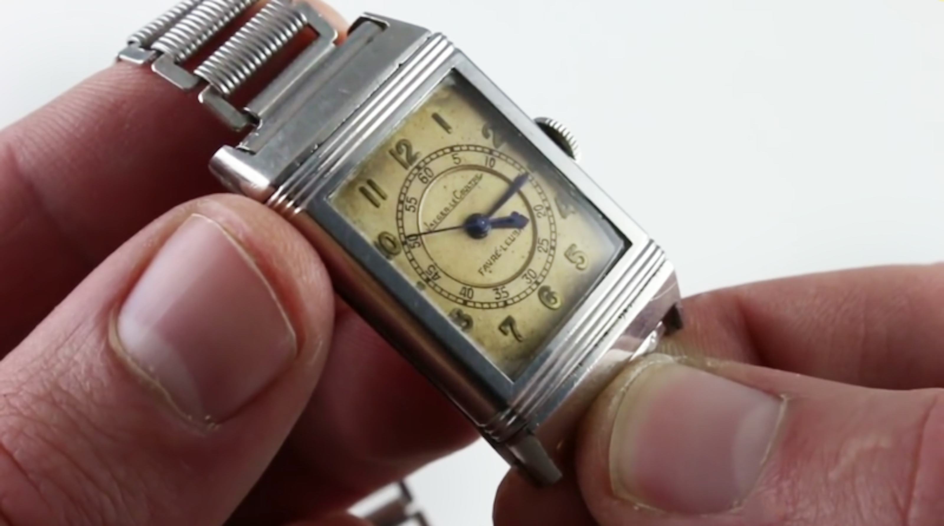 Buying Vintage Watches Part I: Watch Dial Details