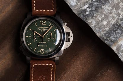 Green dial Panerai Luminor 1950 GMT