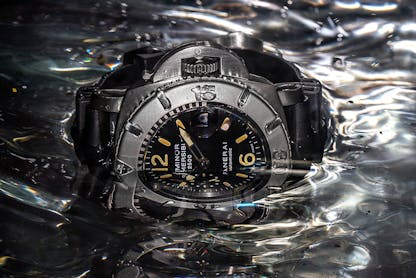 Panerai dive watch in water demonstrating diver watch features and water resistance