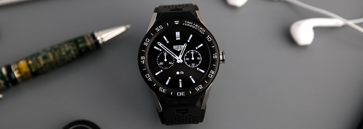 deltage Majestætisk snorkel Traditional Luxury Watches vs Smartwatches | WatchBox