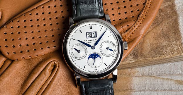 A. Lange & Sohne Saxonia 330.026_3