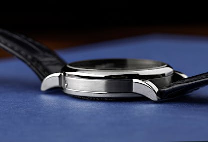 Little Lange 1 111.025 - side view