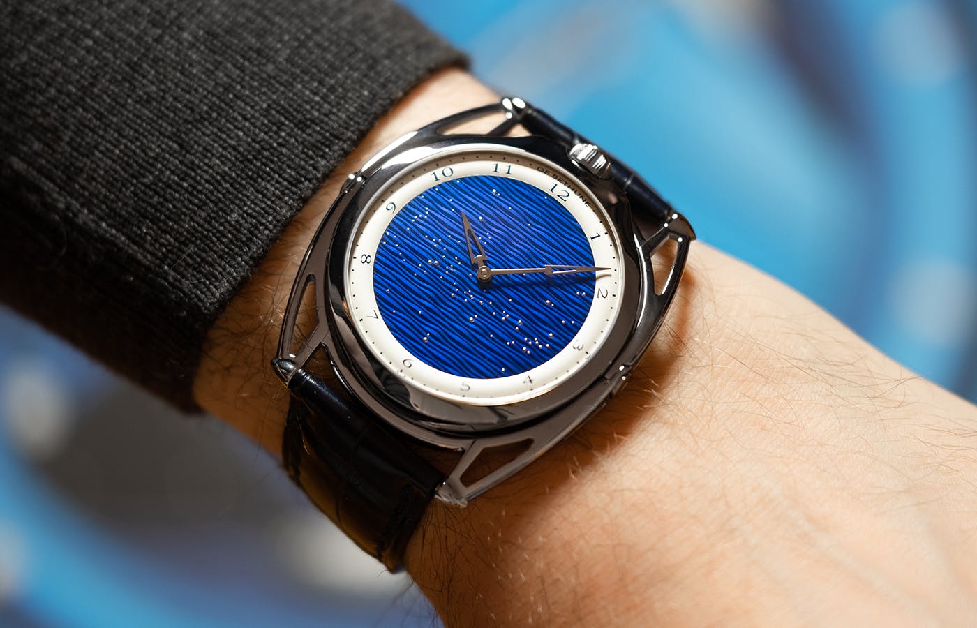 De Bethune Introduces the DB Eight | SJX Watches