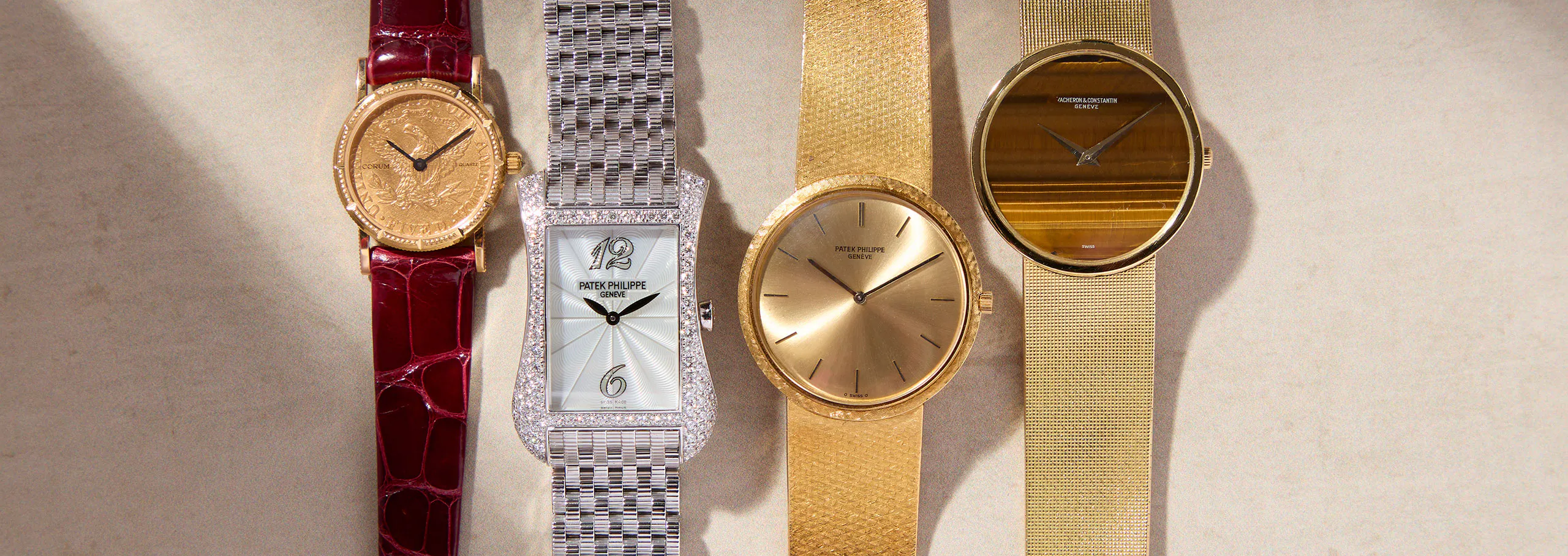 Selling this never-worn gorgeous round Gold timeless luxury watch. Vintage diamond Cartier Panthere 21mm 18K yellow gold and  main image 3
