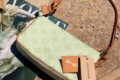 Louis Vuitton Pochette.